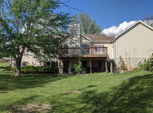 330 Fletcher Ave, Lincoln, NE 68521