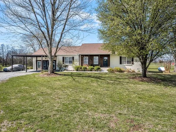978A Harsh Ln, Castalian Springs, TN 37031