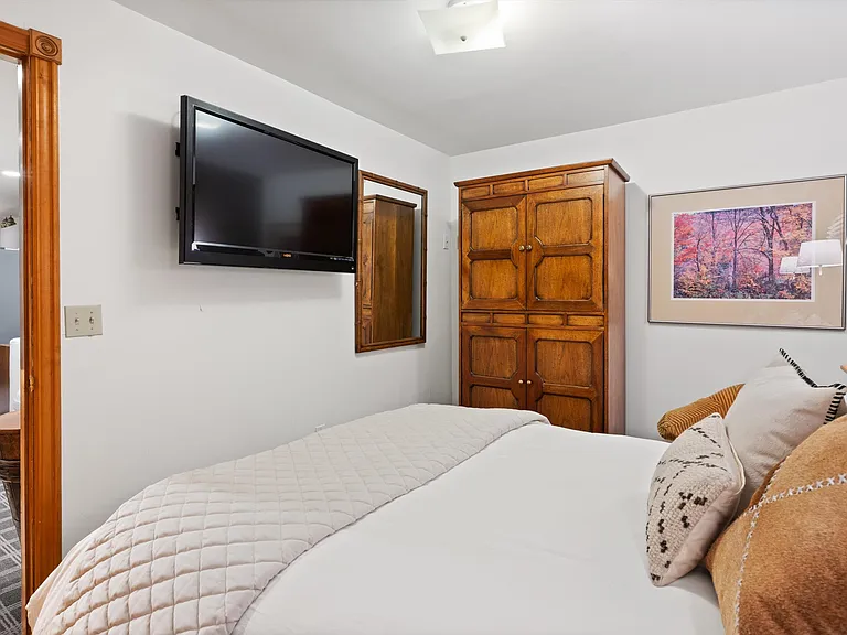 124 E Durant Ave #10 — Photo 25