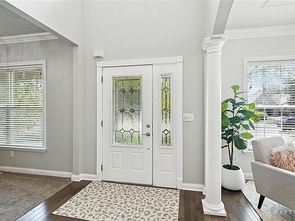 5th image of 2941 Parkwood Dr