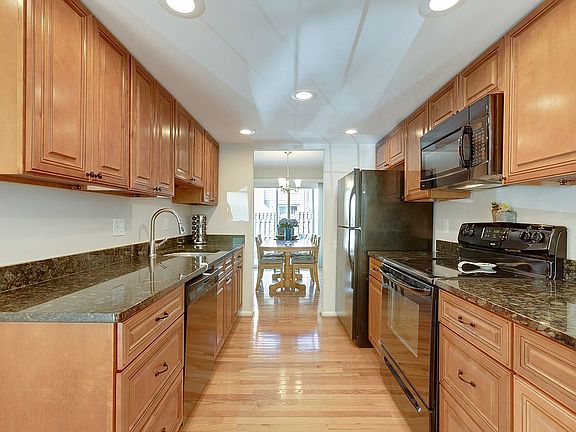 3rd image of 3861 Wilcoxson Dr