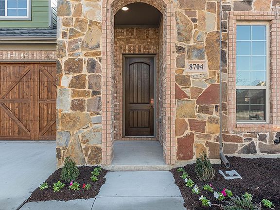 8704 Shallowford Lane ; Mason Floor Plan ; Front Exterior