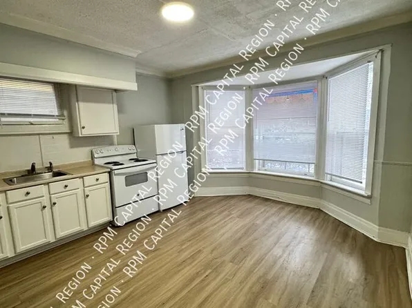 712 Union St APT 6, Schenectady, NY 12305