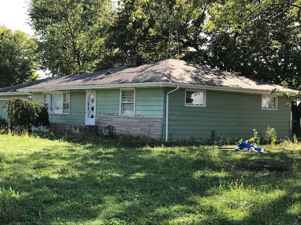 2nd image of 16200 Madison Rd