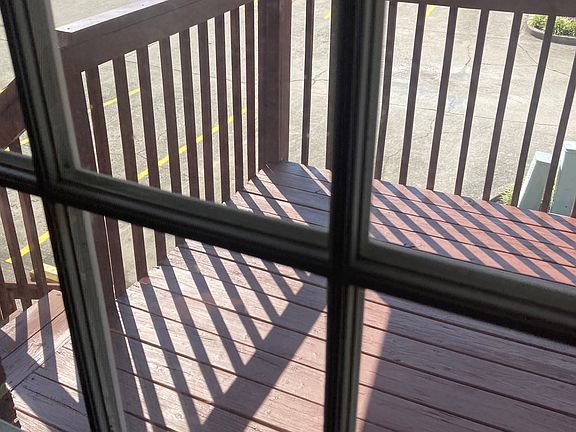 5th image of 334 Lancaster Ave #8