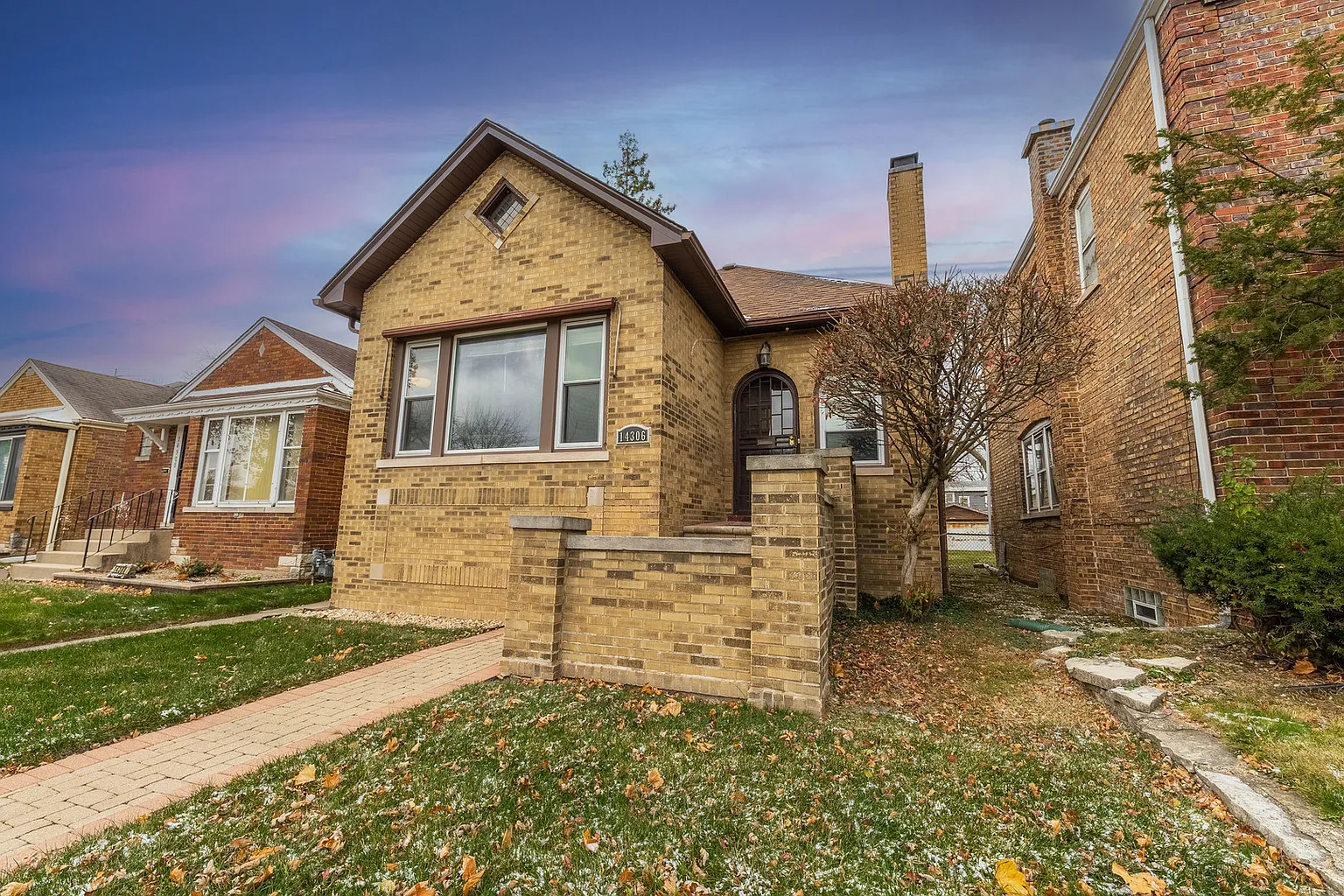 14306 S Union Ave photo 1