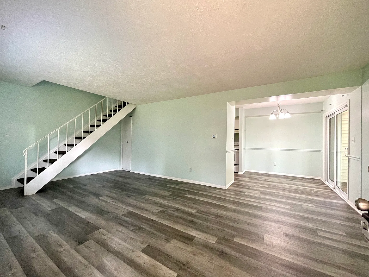 4907 Wildwood Ct — Photo 4