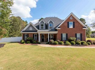 33 Flagstone Ave, Jefferson, GA 30549