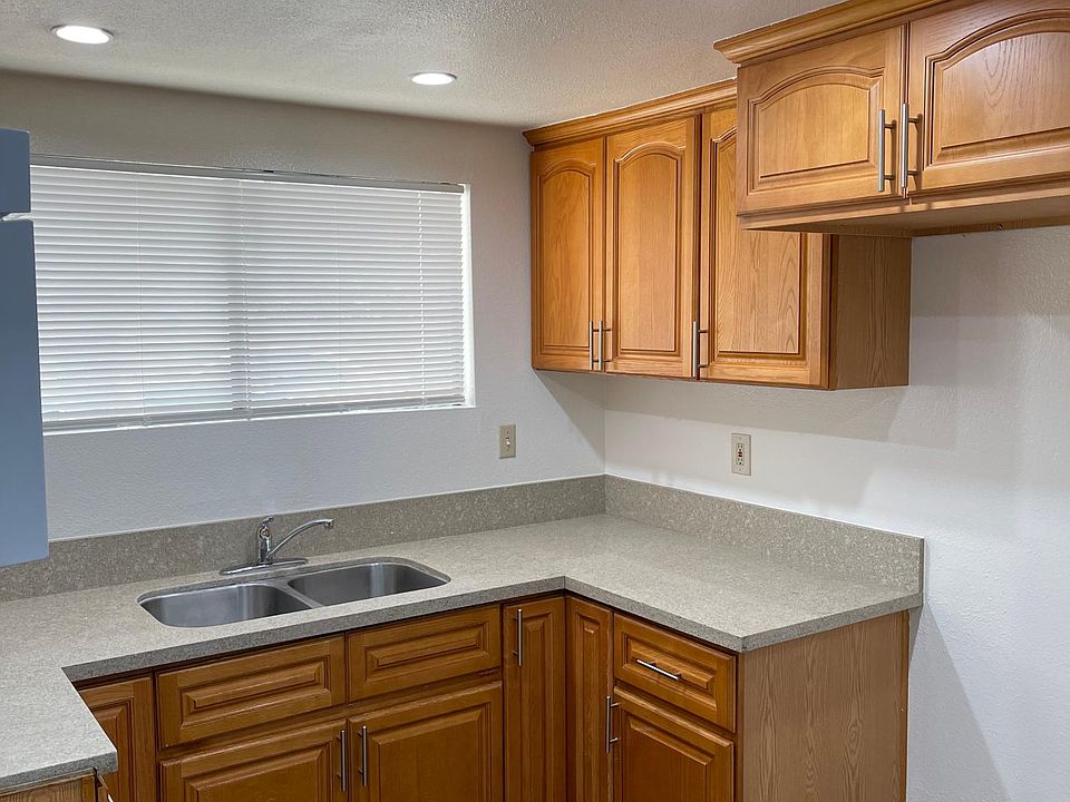 1st image of 13449 Tracy St #B