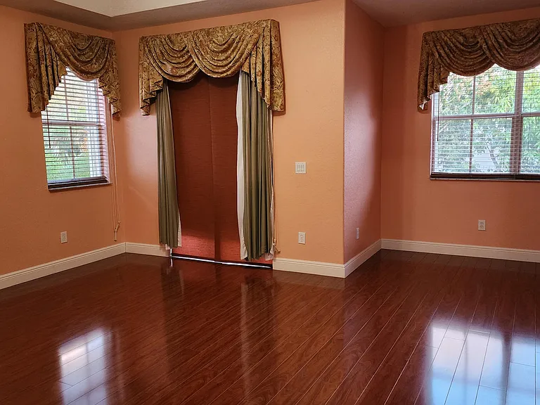 10530 Galleria St — Photo 14