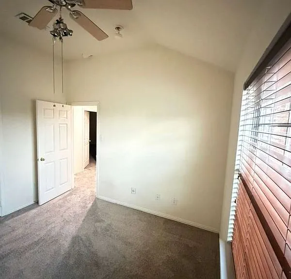 5000 Crossvine Ln — Photo 11