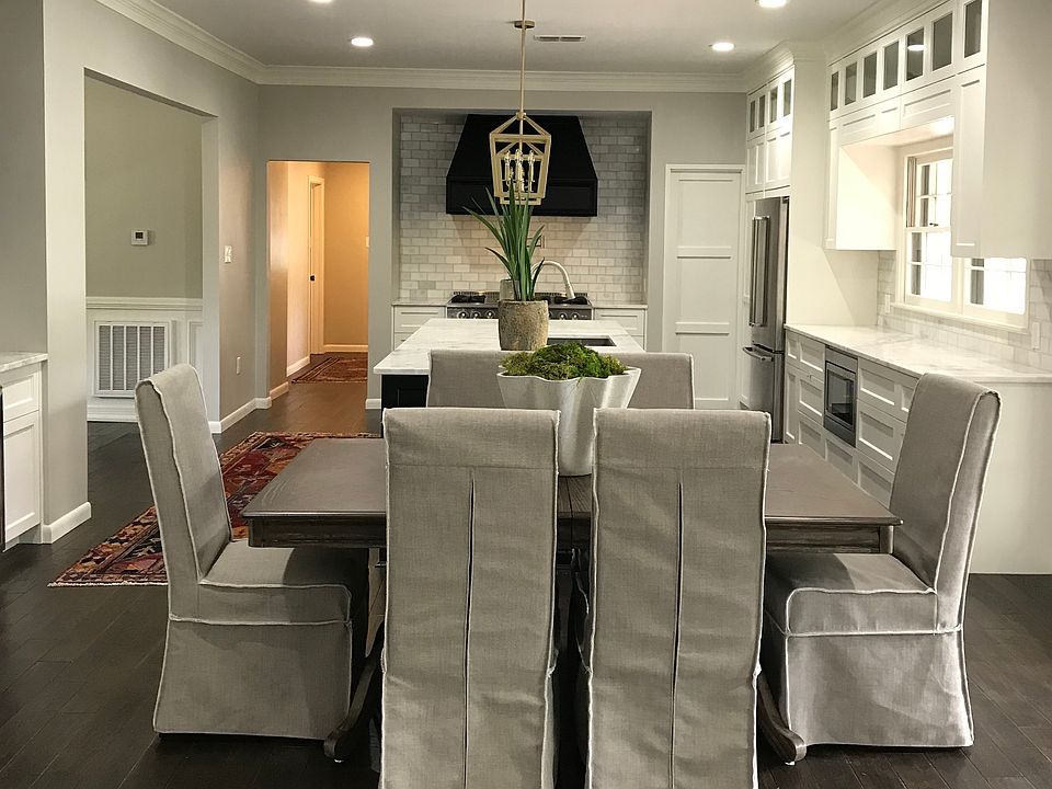1st image of 553 Park Heights Cir