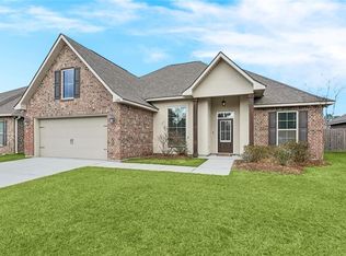 13772 Fig Dr, Denham Springs, LA 70726