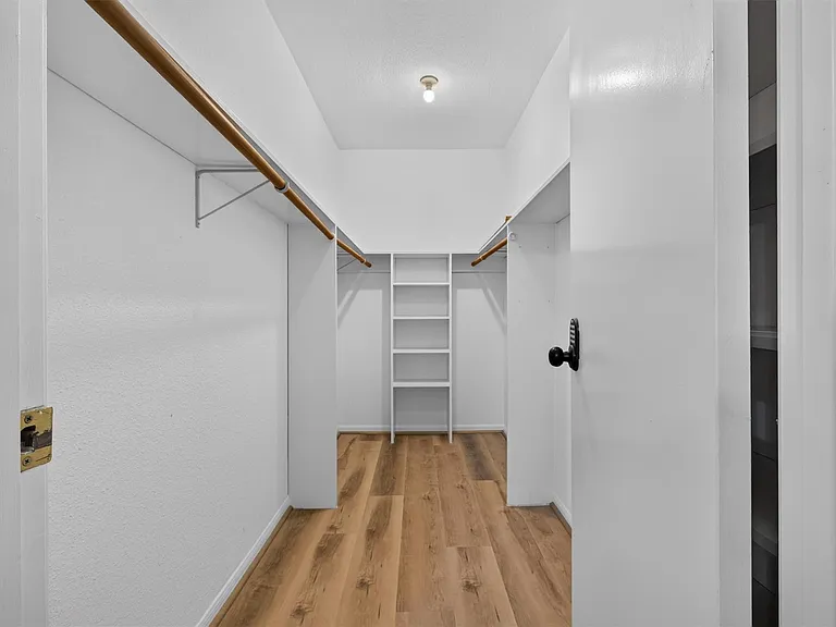 11711 Memorial Dr #621 — Photo 24
