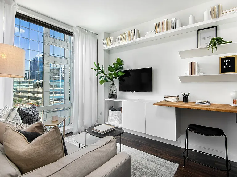 OneEleven — Photo 44