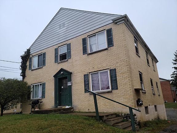3rd image of 54 Gorman Ln