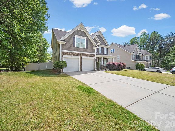 3rd image of 167 Ashlyn Creek Dr