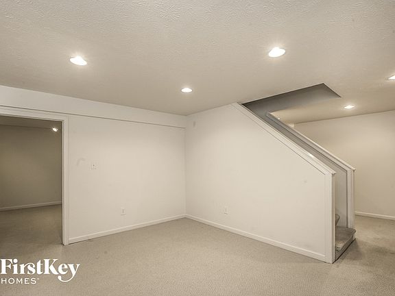 5th image of 13873 Carolina Ct