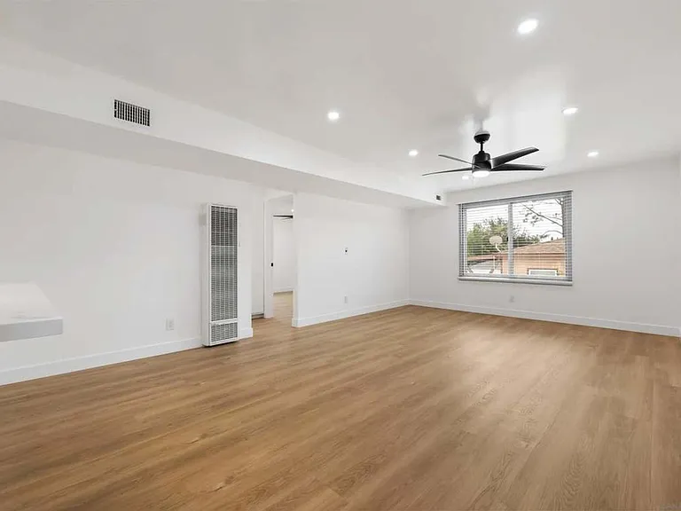2715 A Street — Photo 9