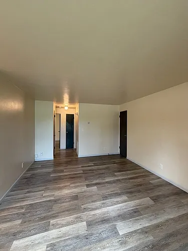 3309 E Edgemere Dr Photo 1