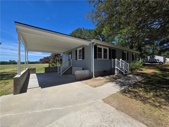 22284 Medicine Springs Rd, Courtland, VA 23837