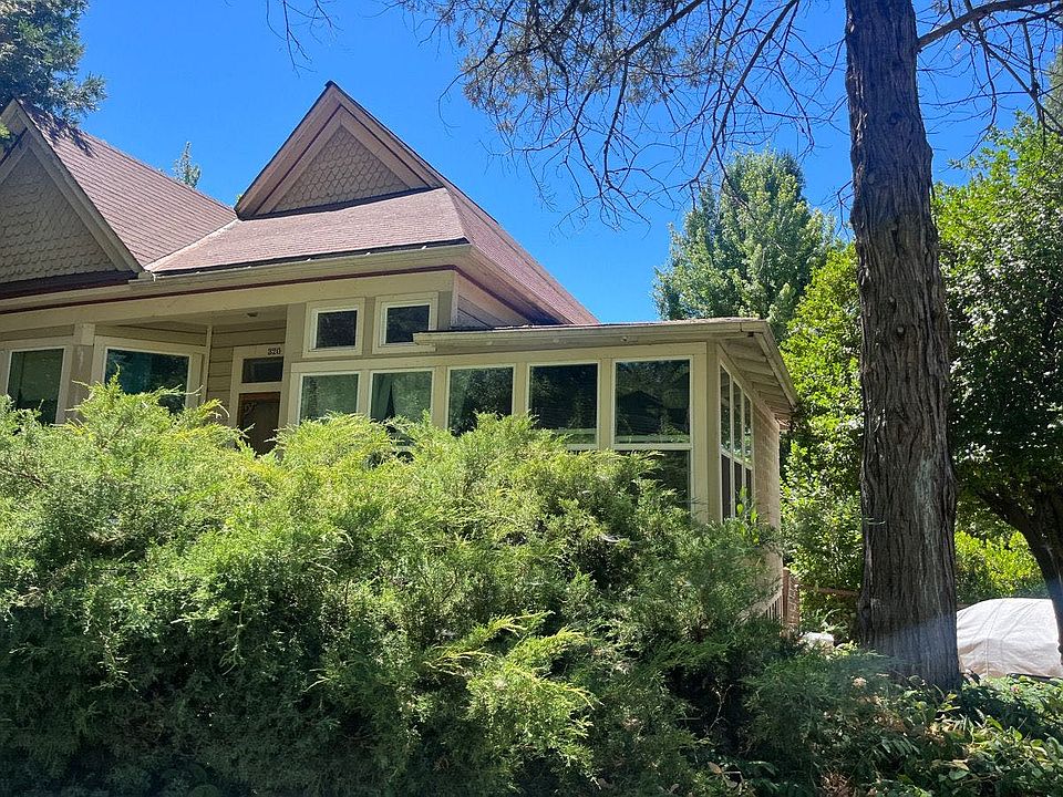2nd image of 320 Adams St