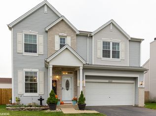 2213 Caton Ridge Dr, Plainfield, IL 60586