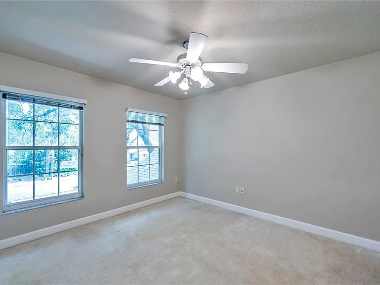 1507 W Windhorst Rd — Photo 49