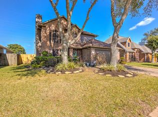 6834 River Bluff Dr, Houston, TX 77085