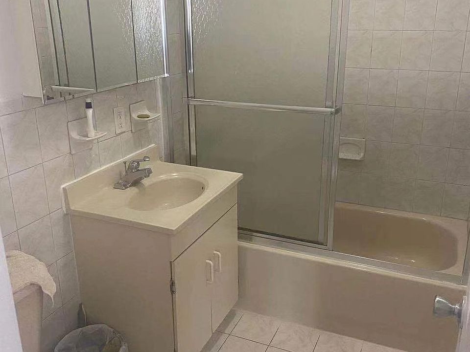1st image of 6142 160th St Floor 2