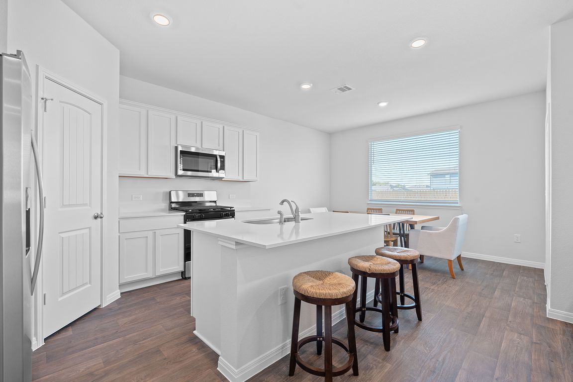 next background image