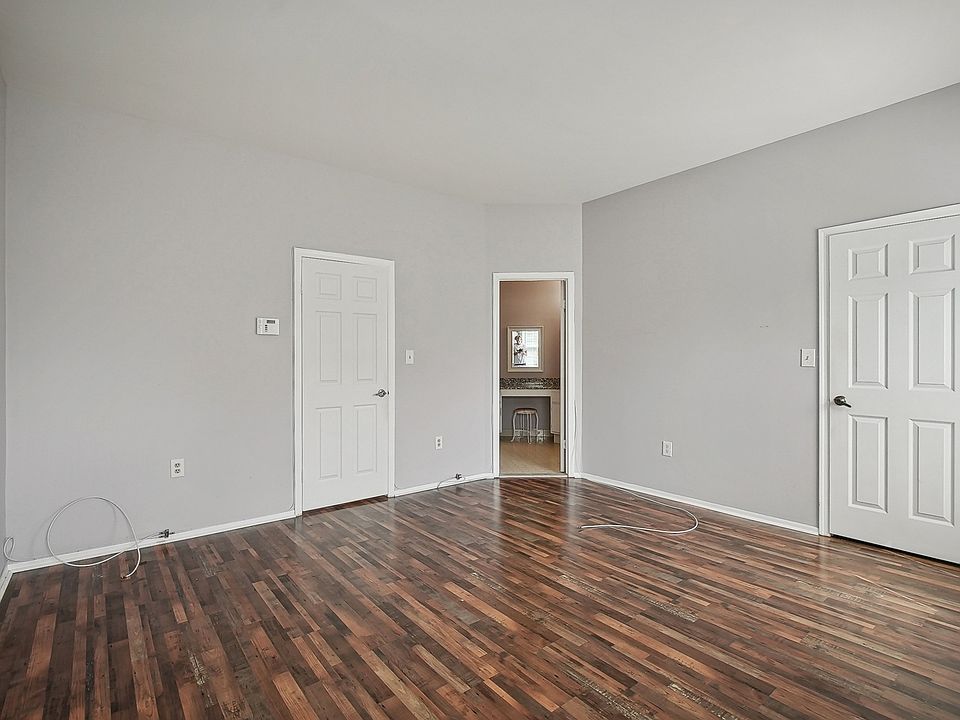 Master bedroom new flooring _