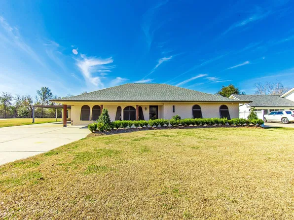 3912 Benton Dr, Bourg, LA 70343