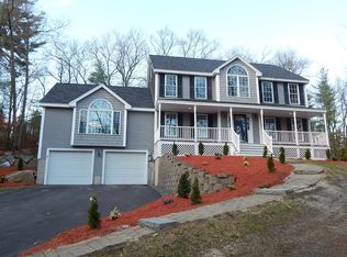 6 Spring St, Pelham, NH 03076