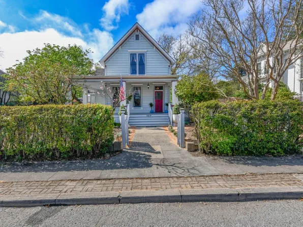 1217 Edwards Street, St. Helena, CA 94574
