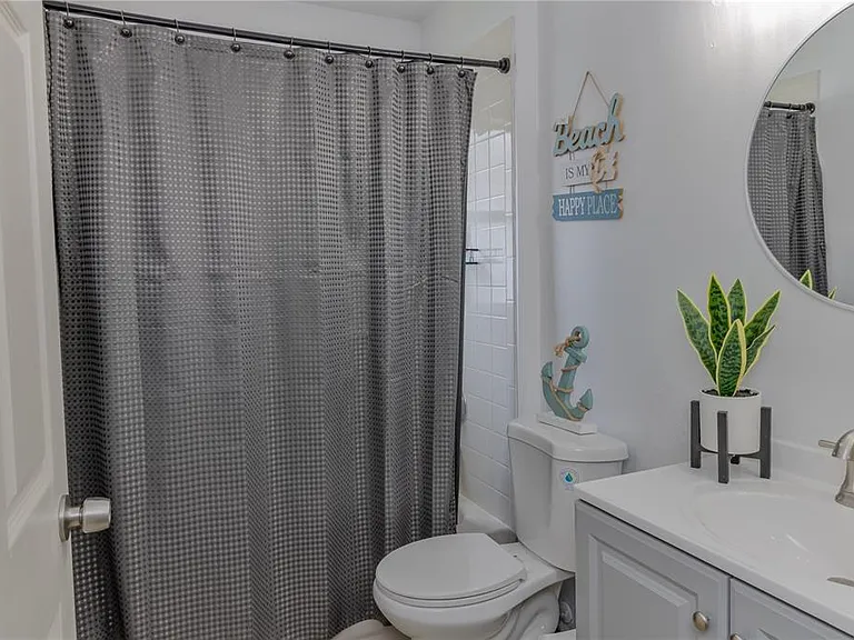 8318 Fort Clinch Ave — Photo 12
