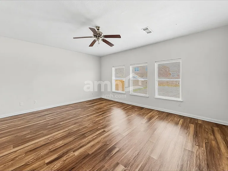 4709 Merchant Trl — Photo 8