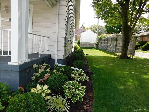 5th image of 4010 Elliot Ave