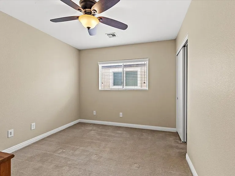 11617 Royal Derwent Dr — Photo 17