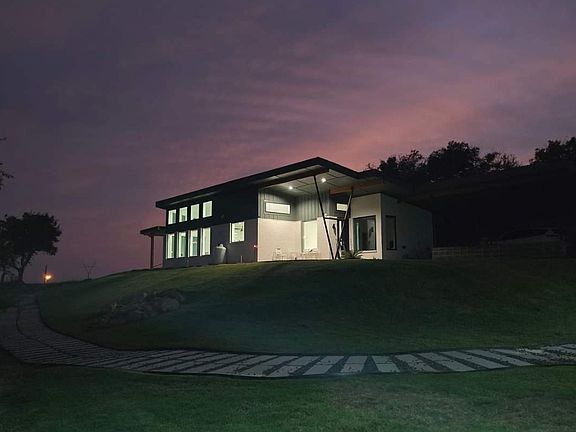 2nd image of 245 Lake House Dr