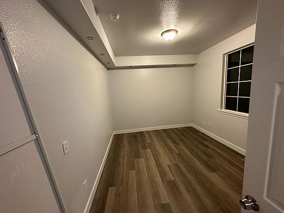 5th image of 4081 N Mountain View Ave #A