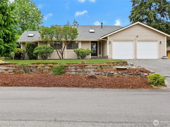9715 110th Street Ct SW, Lakewood, WA 98498