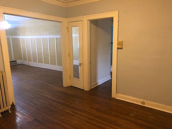 4th image of 2617 Euclid Heights Blvd APT 5
