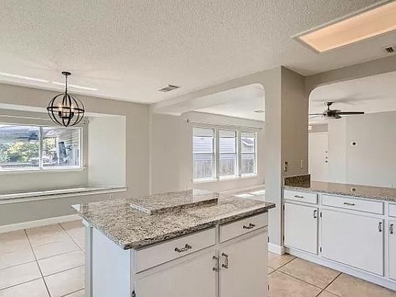 5th image of 6513 Beech Trail Dr