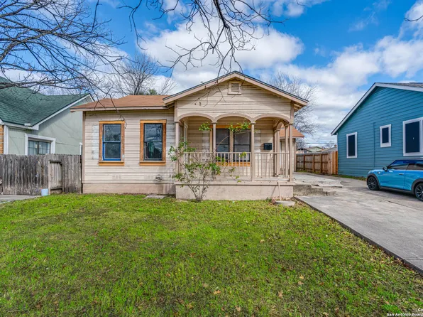 2031 W Woodlawn Ave, San Antonio, TX 78201