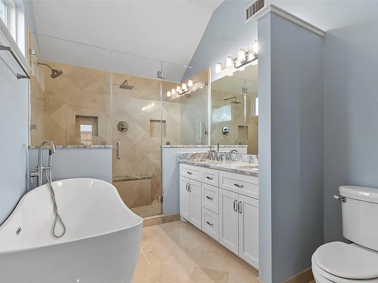 2337 Sheridan St — Photo 23