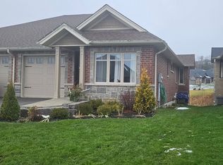60 Singleton St, Brighton, ON K0K1H0