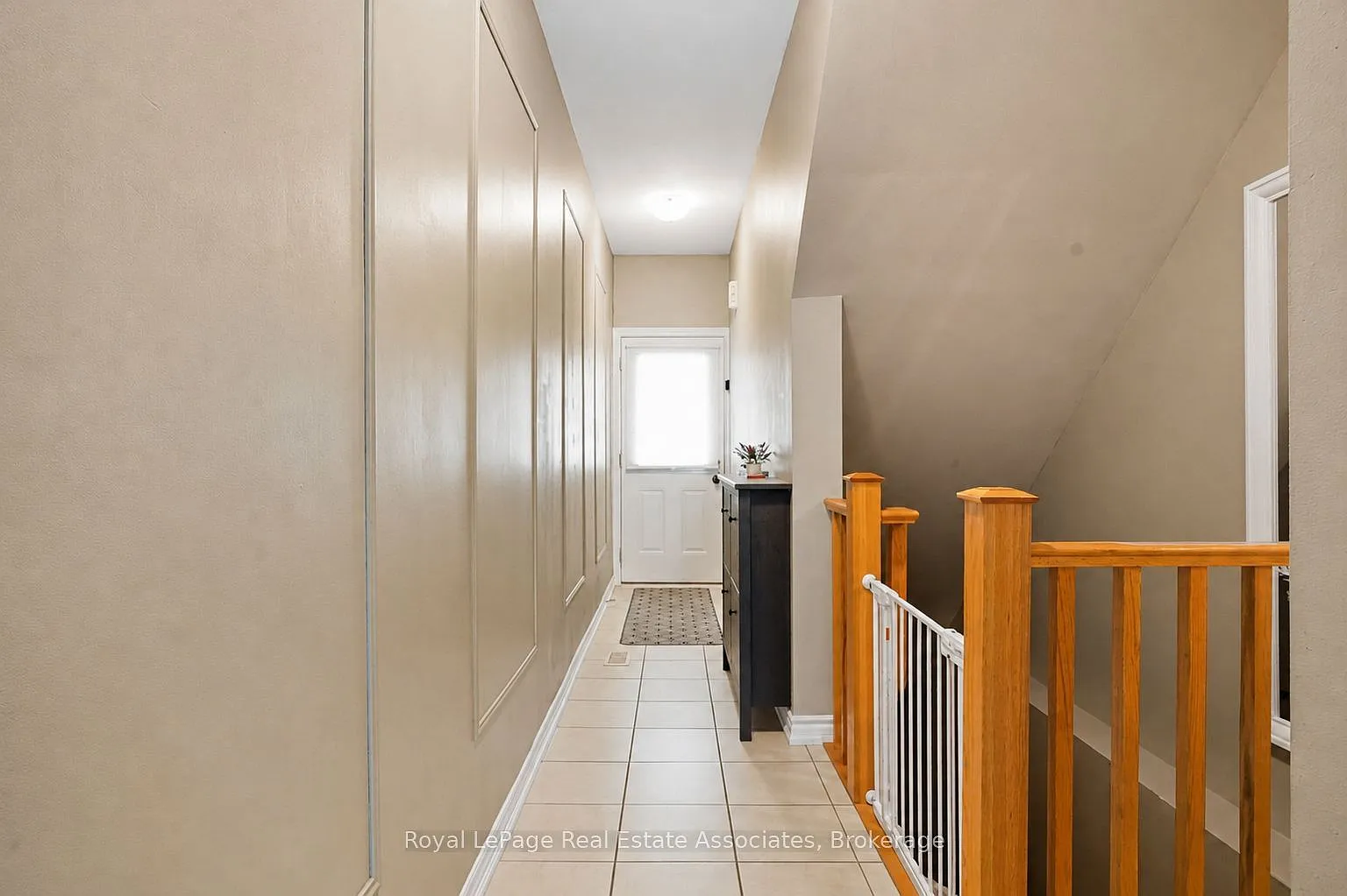 2 bed, $2,300 — Photo 4