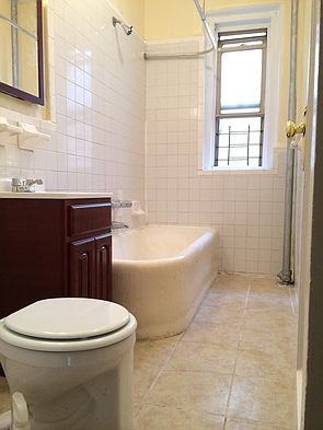 5th image of 305 Linden Blvd APT D26