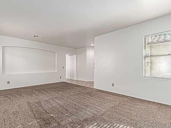 5th image of 7341 N 72nd Ave